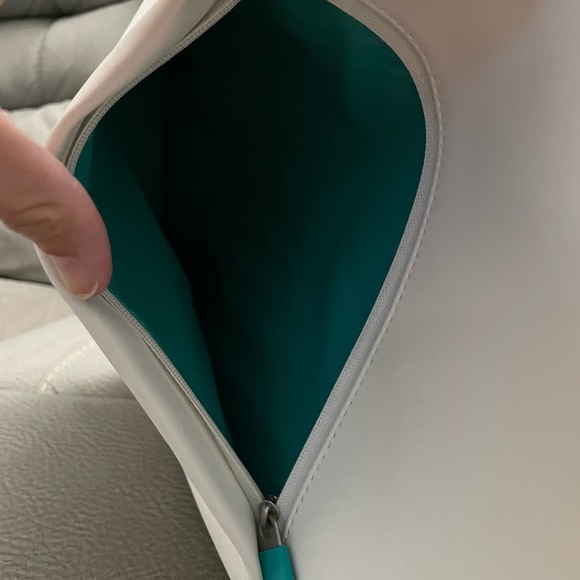 Incase laptop/tablet sleeve - Picture 5 of 8